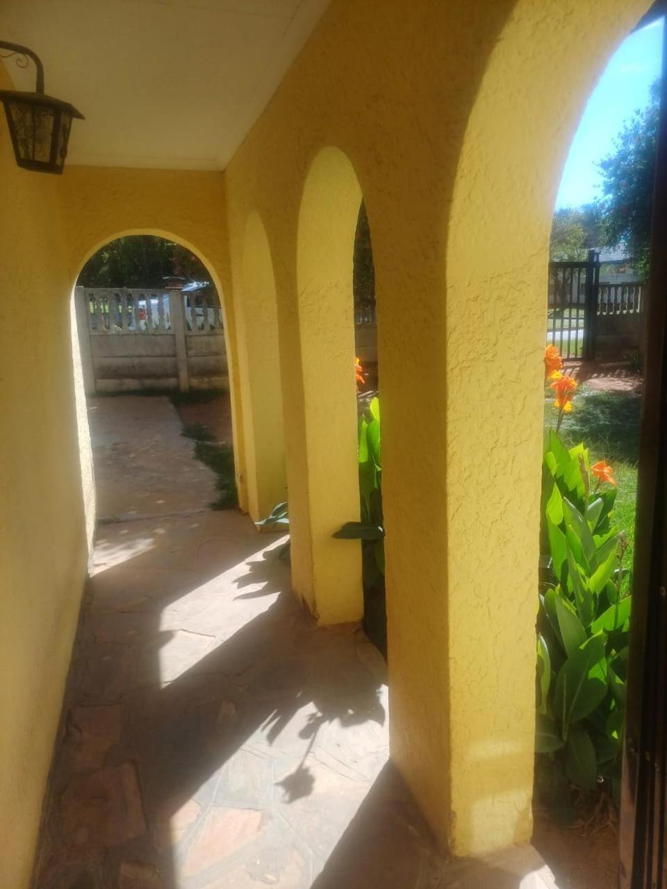 Kempton Park Lodge Birch Acres קמפטון פארק מראה חיצוני תמונה