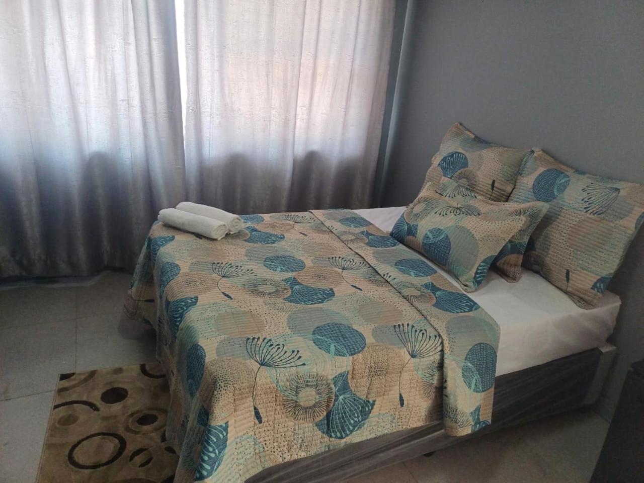 Kempton Park Lodge Birch Acres קמפטון פארק מראה חיצוני תמונה