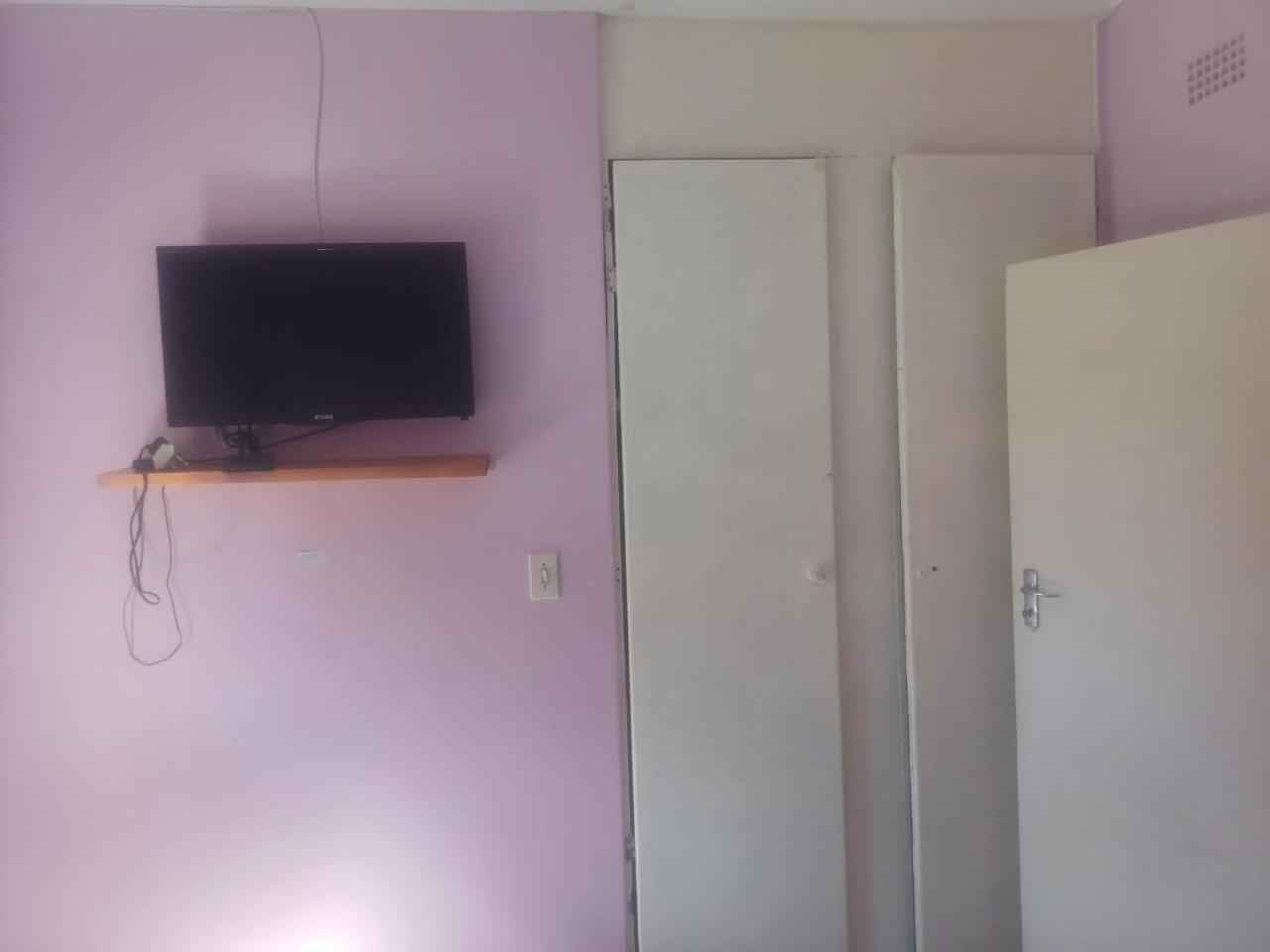 Kempton Park Lodge Birch Acres קמפטון פארק מראה חיצוני תמונה