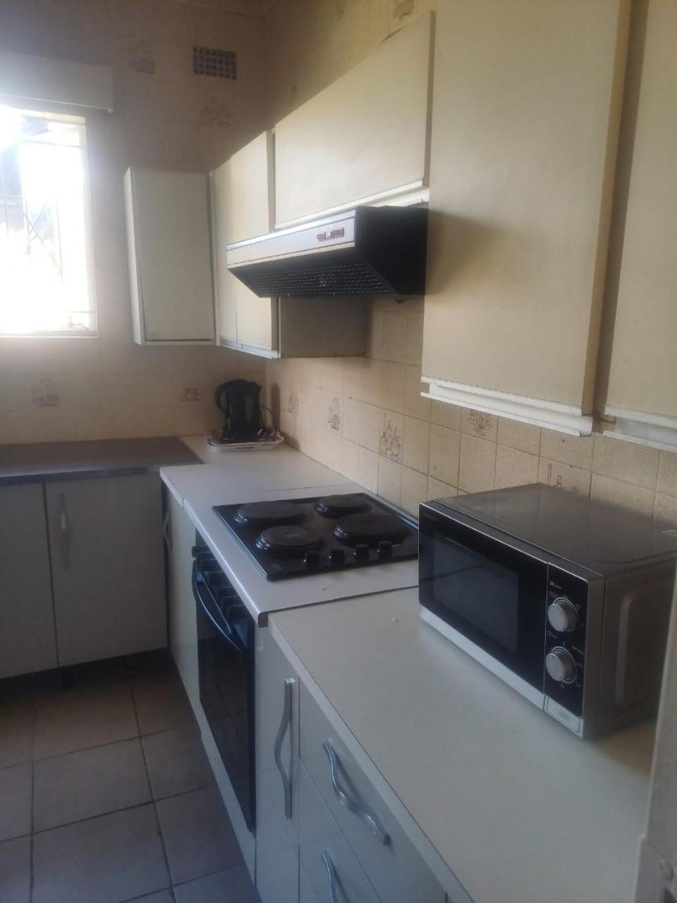 Kempton Park Lodge Birch Acres קמפטון פארק מראה חיצוני תמונה