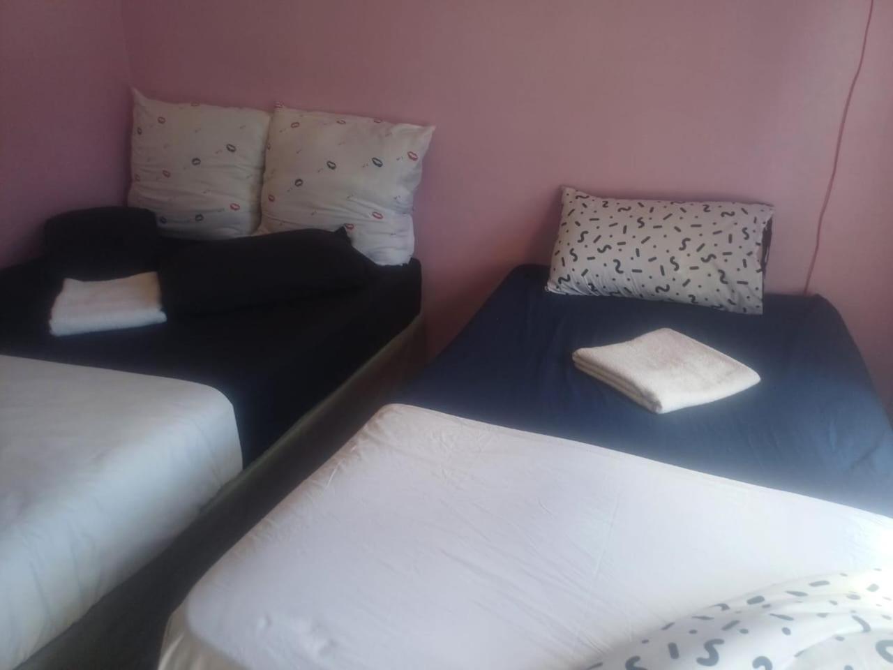 Kempton Park Lodge Birch Acres קמפטון פארק מראה חיצוני תמונה