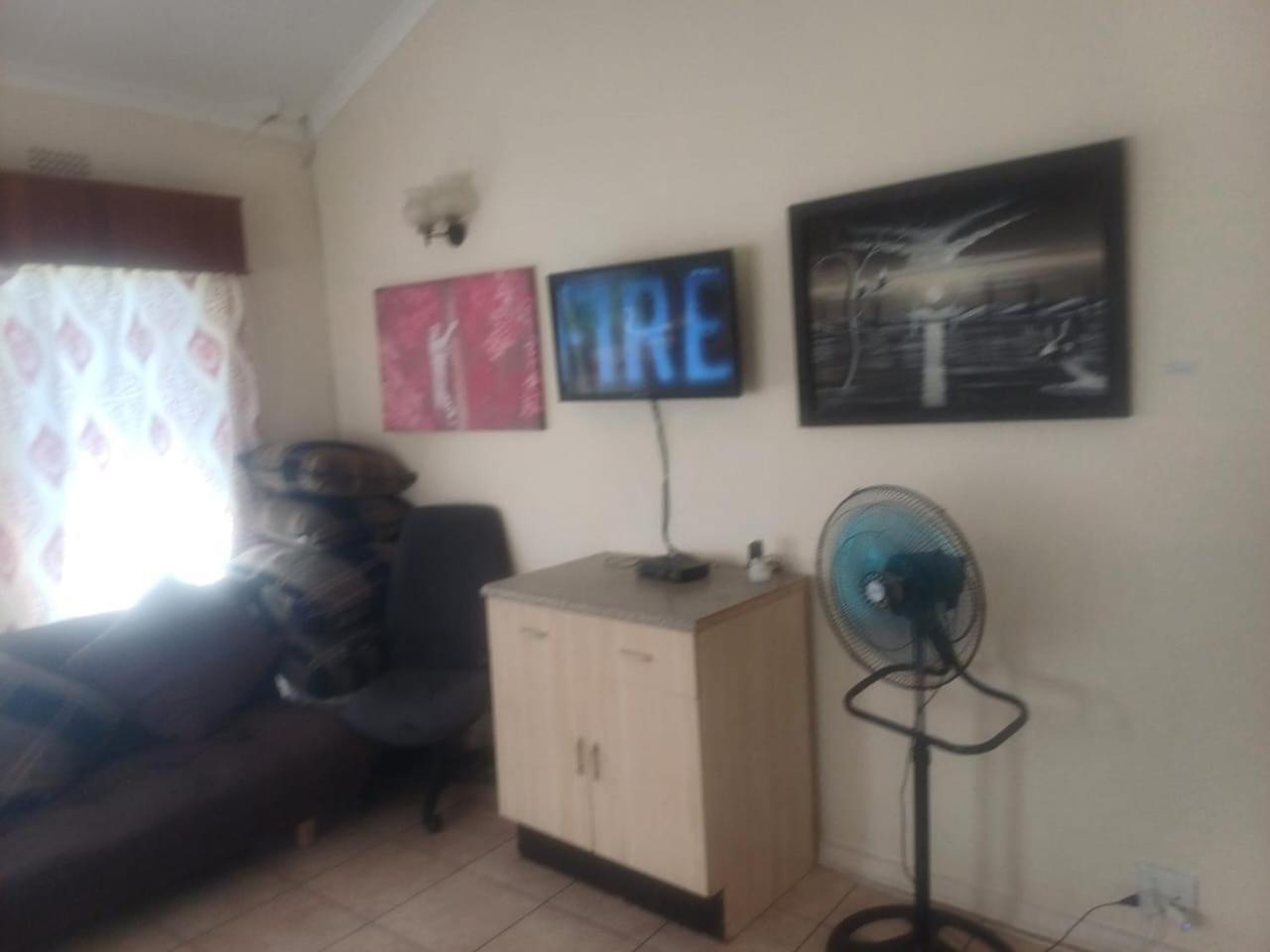 Kempton Park Lodge Birch Acres קמפטון פארק מראה חיצוני תמונה